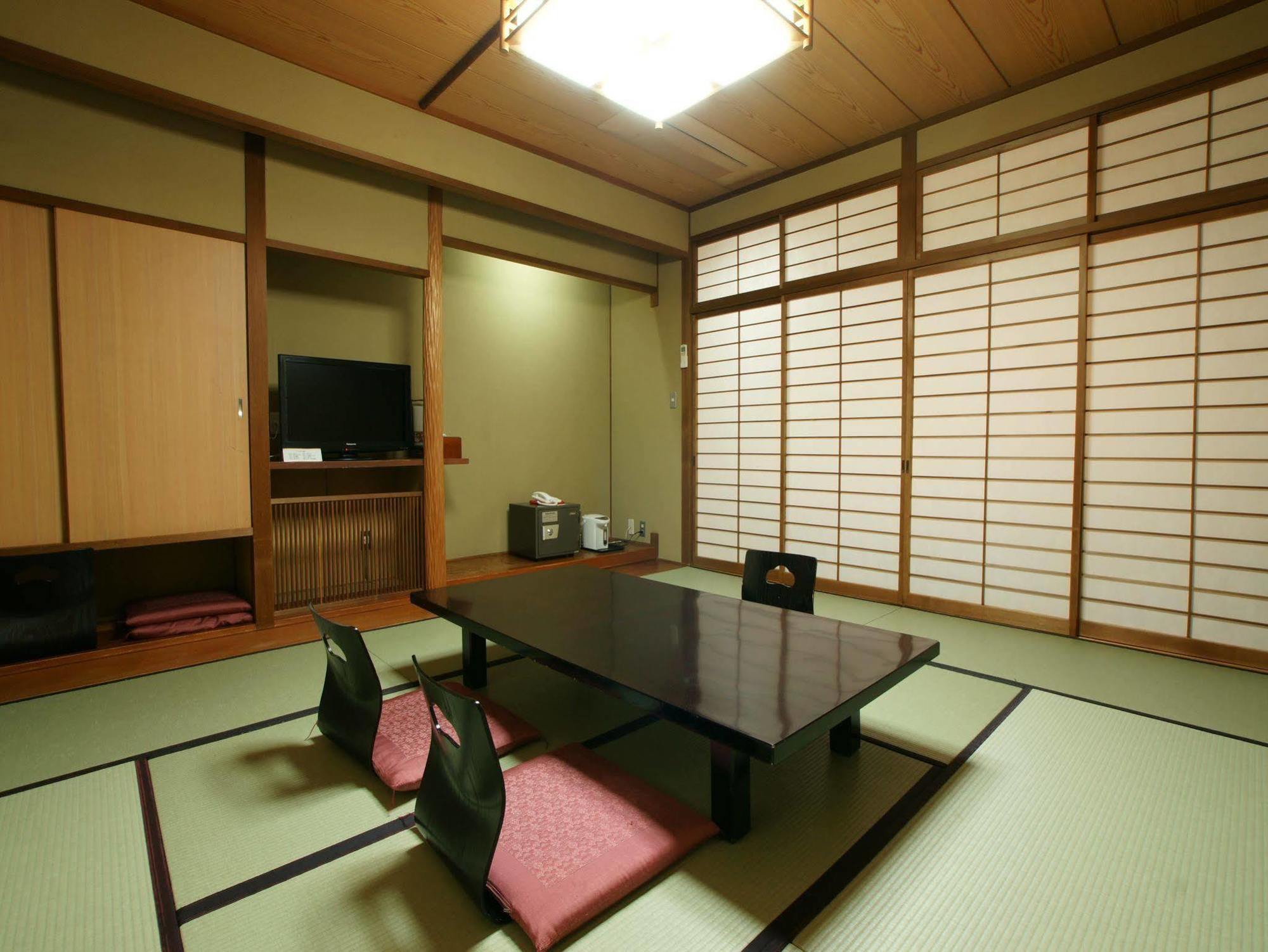 Imakuni Ryokan Takachiho Bagian luar foto